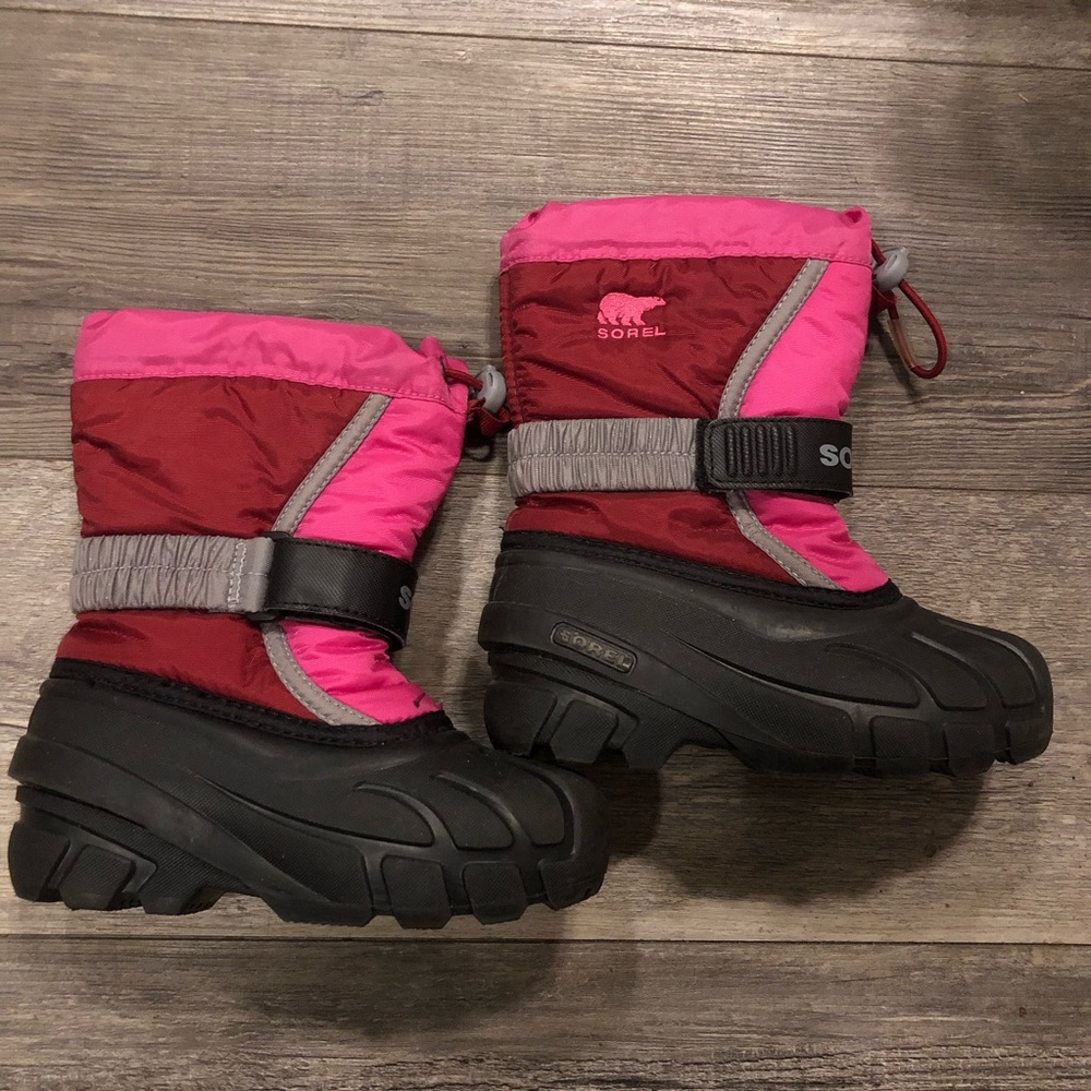 Sorel Flurry Kids’ Snowboot Size 11 Red Pink